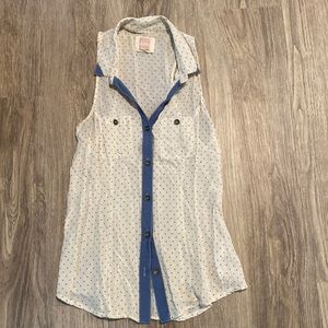 Quicksilver button up tank